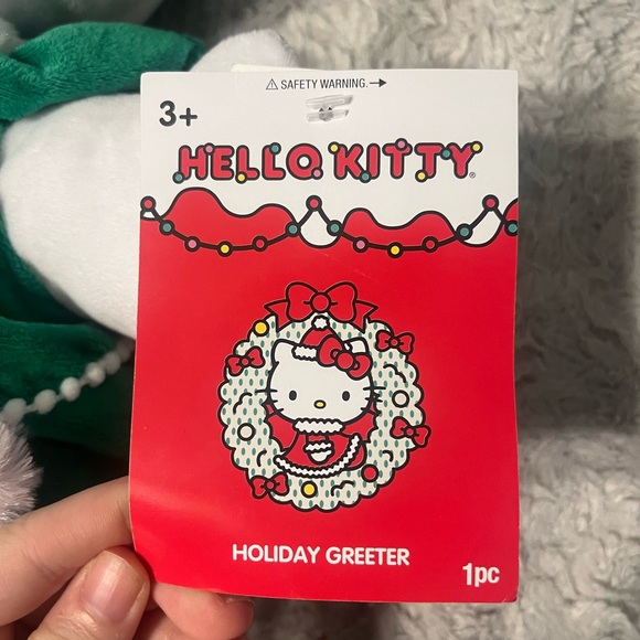- Hello Kitty Christmas Tree Outfit Holiday Greeter, BNWT - Picture 2 of 2